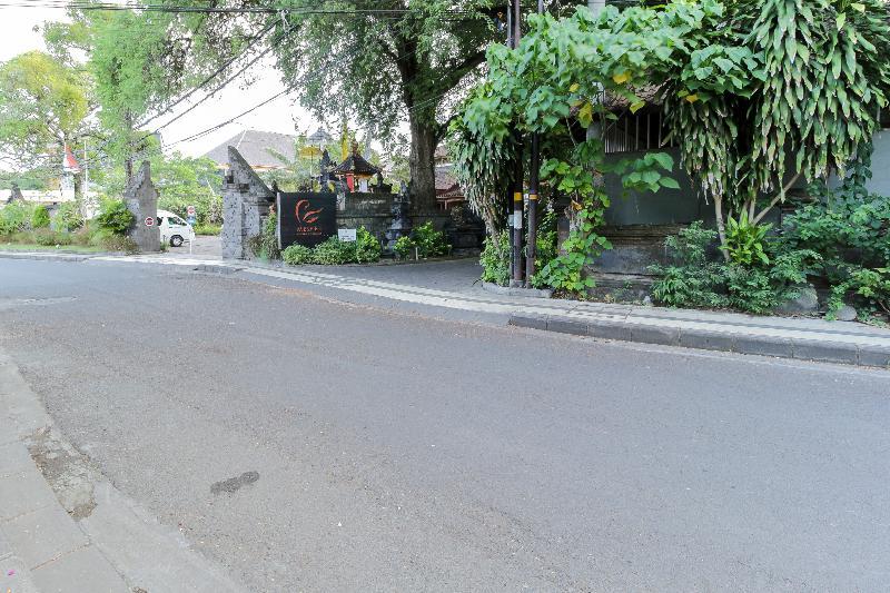 Mesari Beach Inn & Stables Seminyak Exterior foto